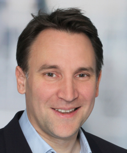 Porträt von Prof. Dr. Dr. Johannes Nordmeyer