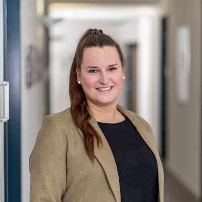 Porträt von Sabrina Stock